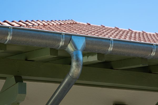 Eavestrough Repair in Eugene